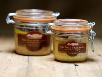 foie gras d'oie aux truffes noires du P&eacute;rigord