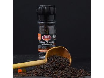 Poivre sauvage de Madagascar aux notes bois&eacute;es et citronn&eacute;es s&eacute;lectionn&eacute; par La Combe de Job boutique Brive et conserverie Objat