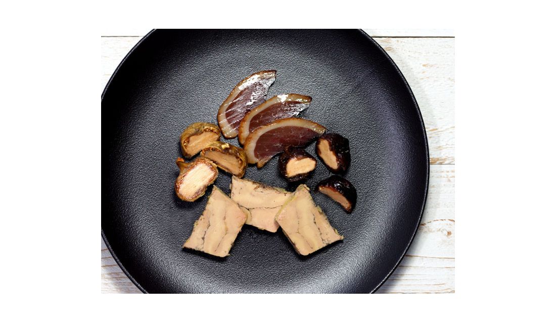 Cou de canard farci au foie gras